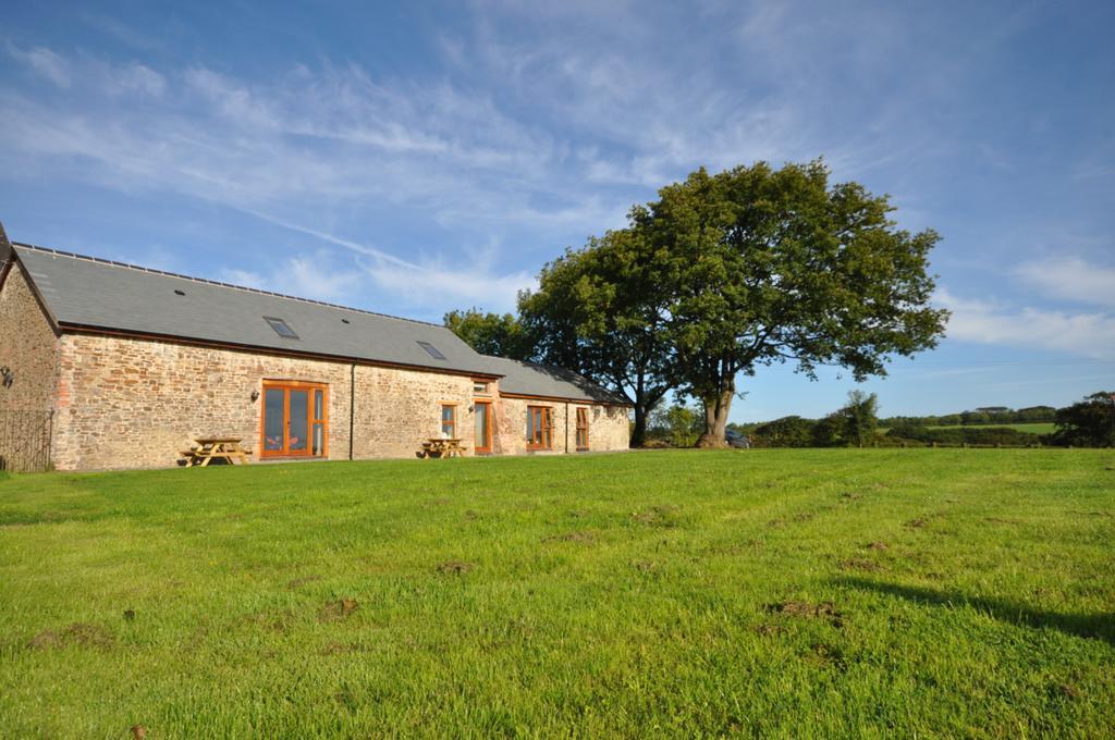 Вилла Hastings Barn Бидефорд Экстерьер фото